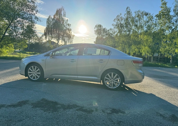 Toyota Avensis cena 25500 przebieg: 163429, rok produkcji 2009 z Bydgoszcz małe 92